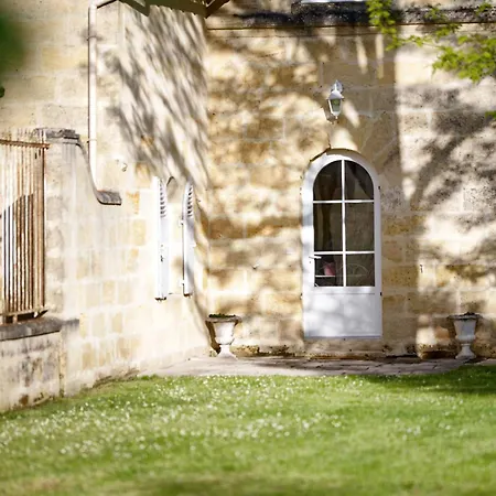 Holiday home La Tour Du Domaine De Choisy Abzac (Gironde)